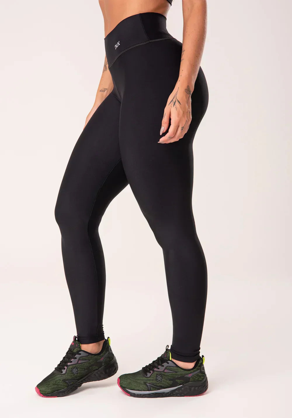 Calça legging preta básica