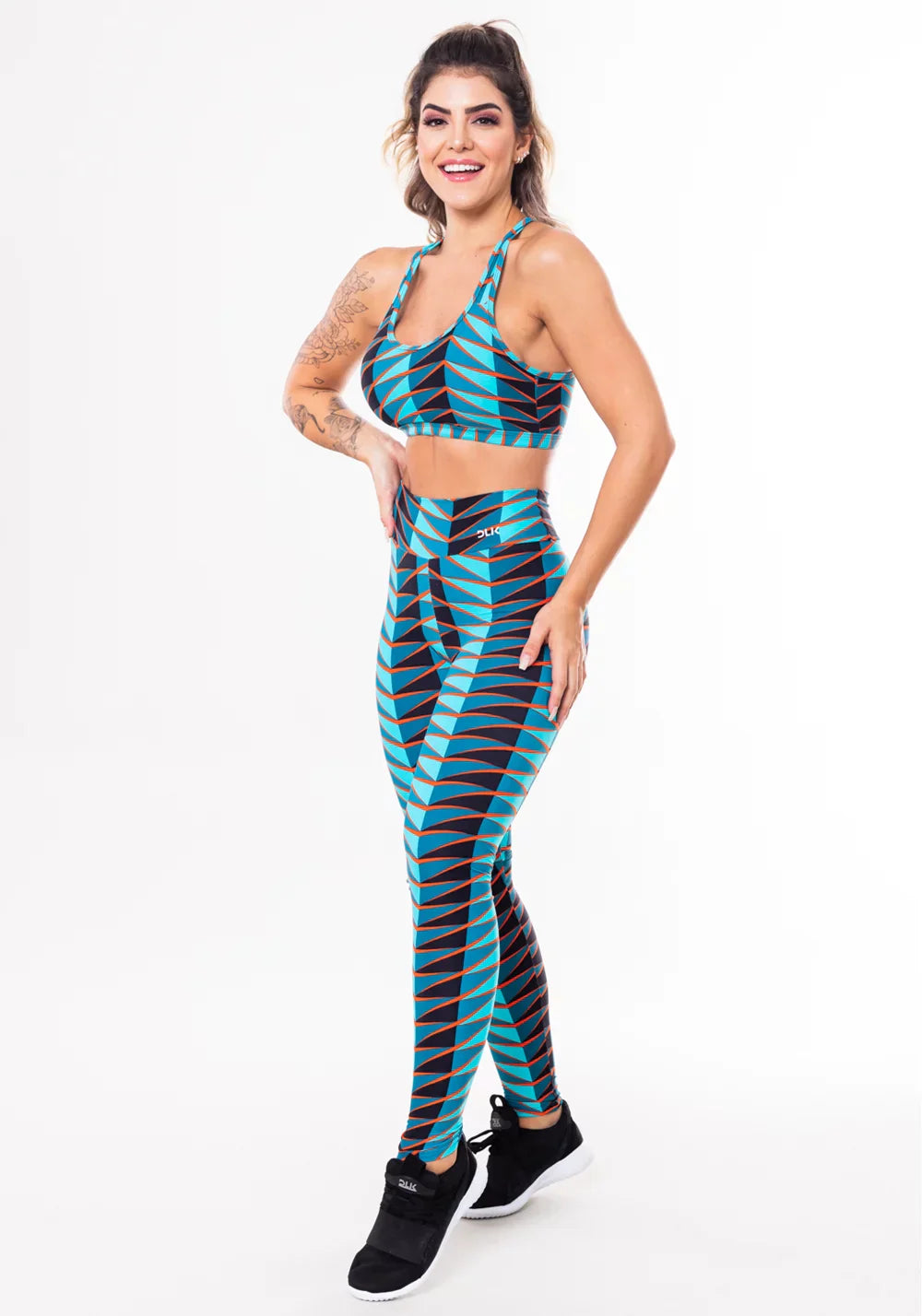 Conjunto fitness match poliamida estampado afro azul (top+calça)