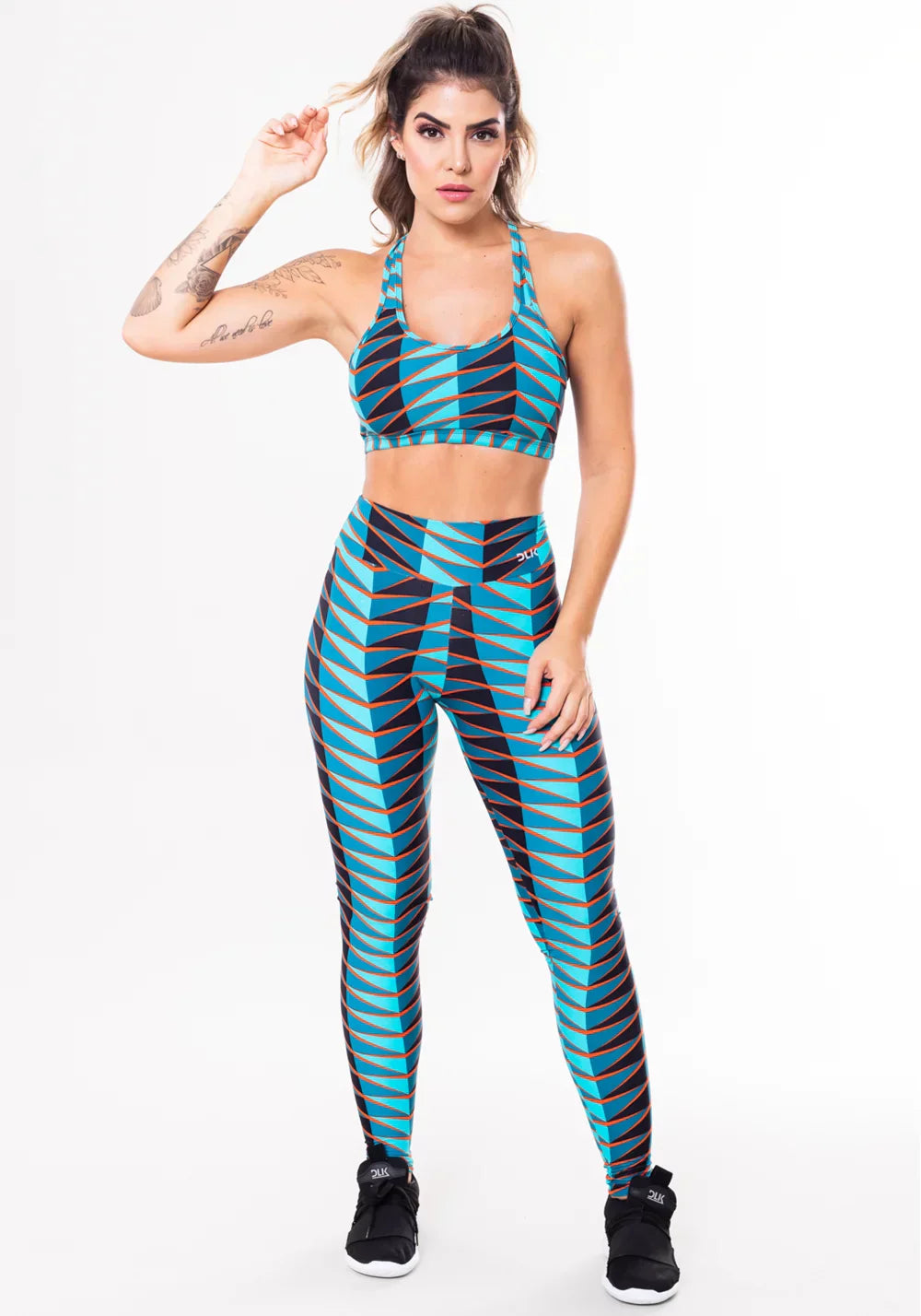 Conjunto fitness match poliamida estampado afro azul (top+calça)