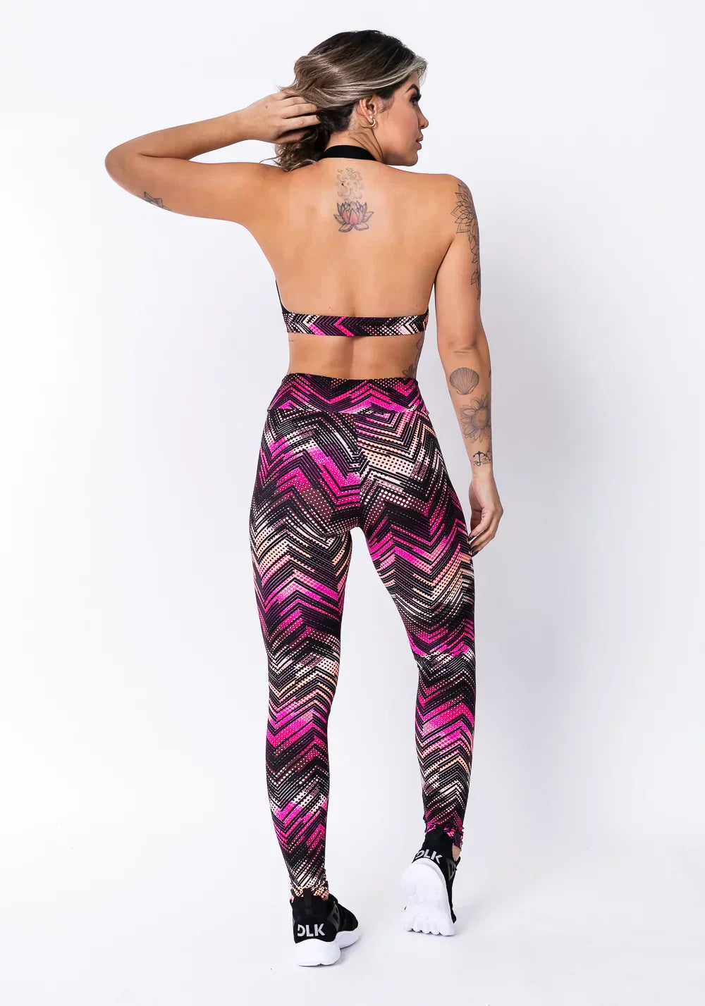 Conjunto fitness match poliamida estampada zig zag rosa (top+calça)